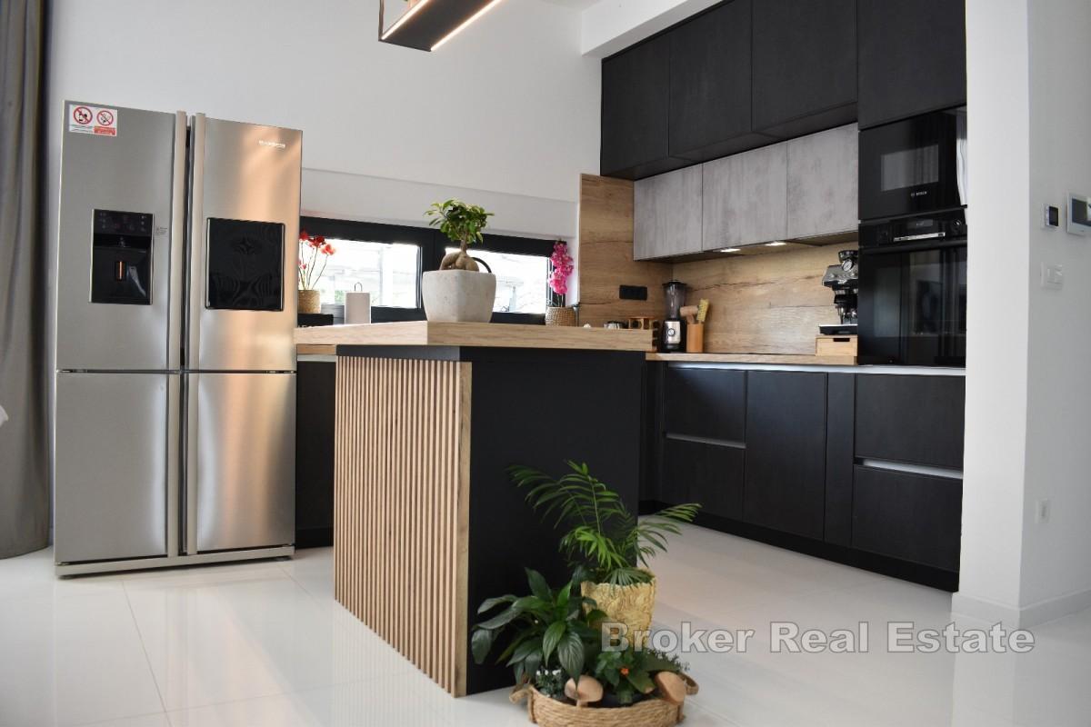 Villa di lusso con piscina