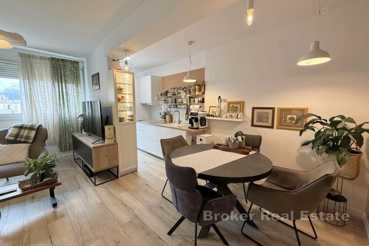 Appartement moderne de deux chambres dans un emplacement recherché