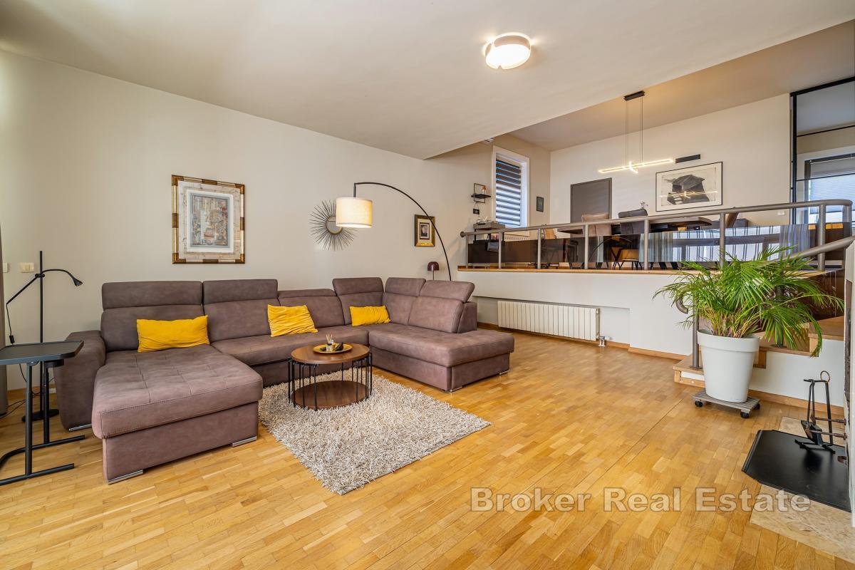 Parhus med havsutsikt