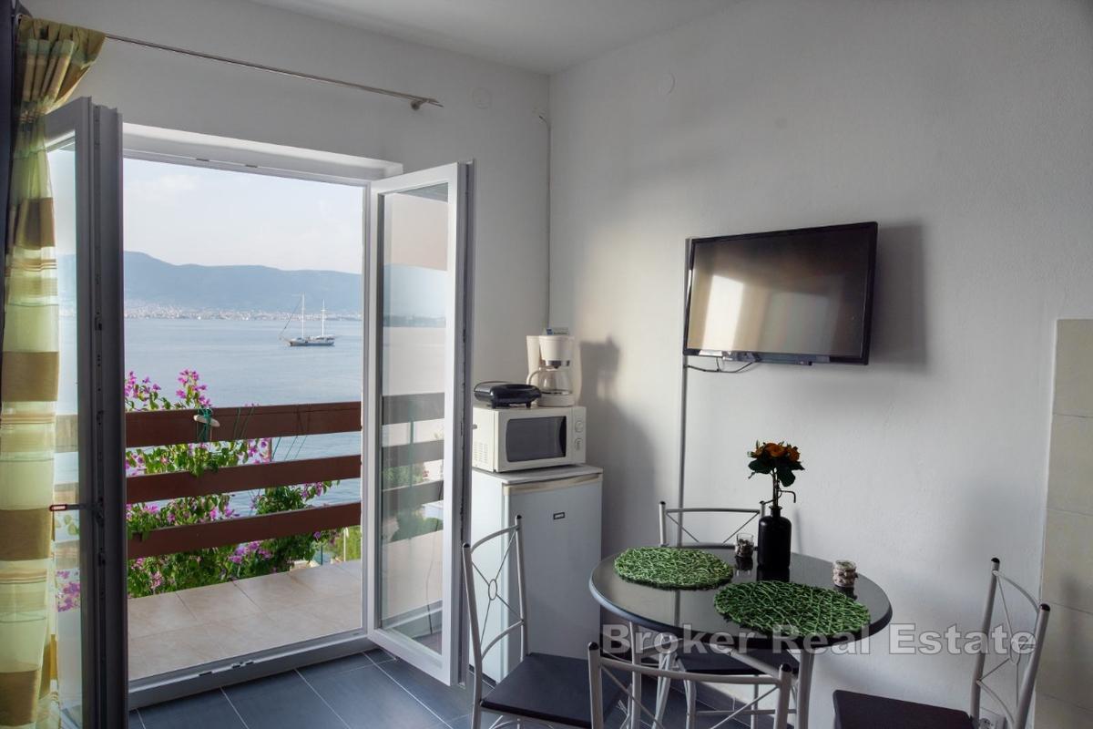 Ein-Zimmer-Apartment in erster Reihe zum Meer