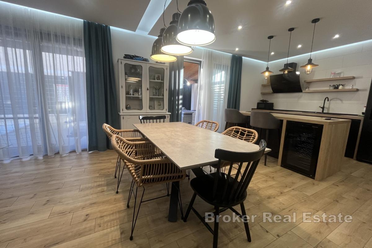 Luxusní vila s bazénem v bezkonkurenční lokalitě