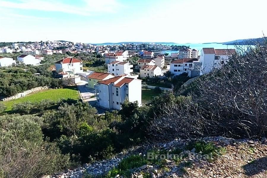 Terreno edificabile con vista panoramica sul mare