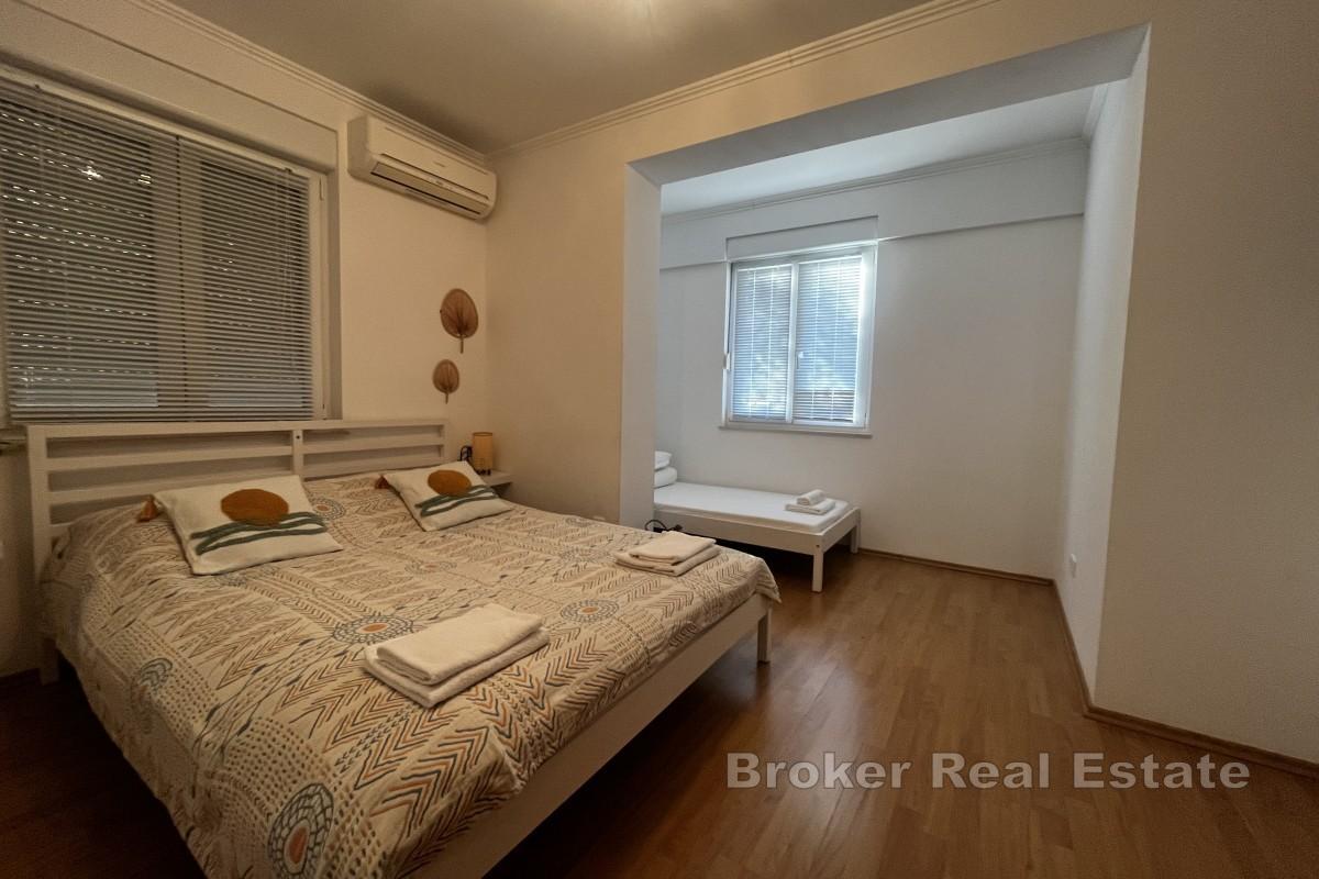 Hus med havsutsikt och planerat projekt