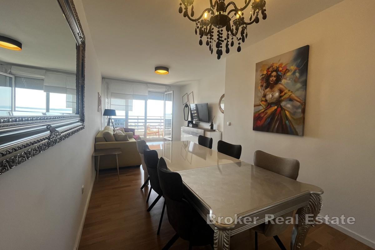 Elegante appartamento in prima fila sulla spiaggia