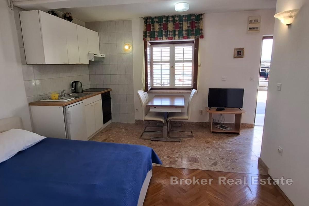 Appartement en emplacement privilégié avec vue sur mer