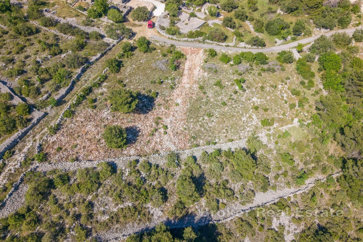 Terreno edificabile di pregio con vista mare