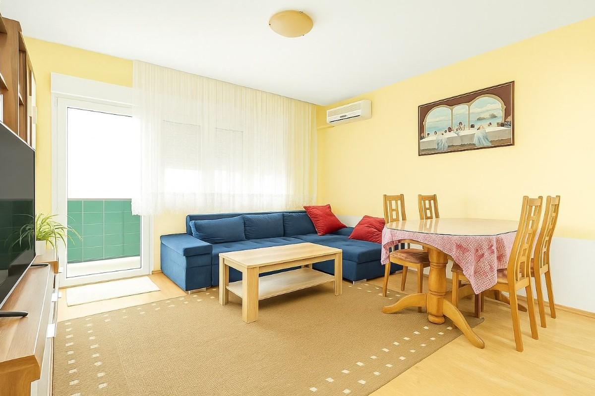 001-2057-45-Kastel-Stari-three-bedroom-apartment-and-commercial-space-with-sea-view-for-sale