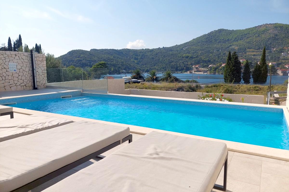 001-2058-01-dubrovnik-luxury-villa-with-sea-view-for-sale