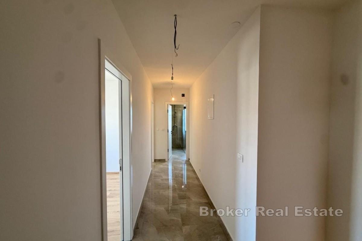 Просторная двухуровневая квартира в тихом районе