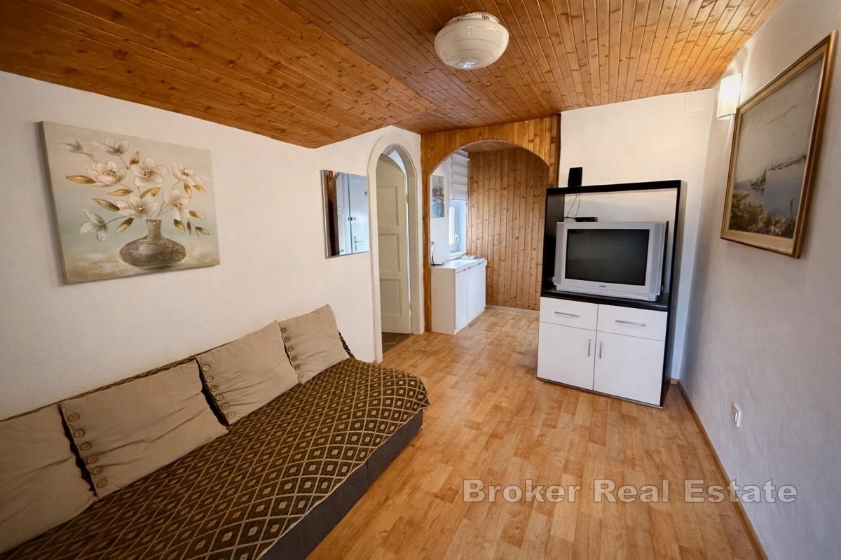 Jasne, trzypokojowe mieszkanie z dużym potencjałem