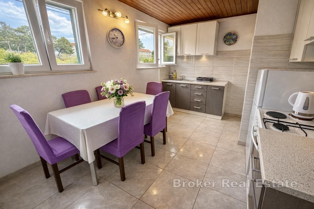 Jasne, trzypokojowe mieszkanie z dużym potencjałem