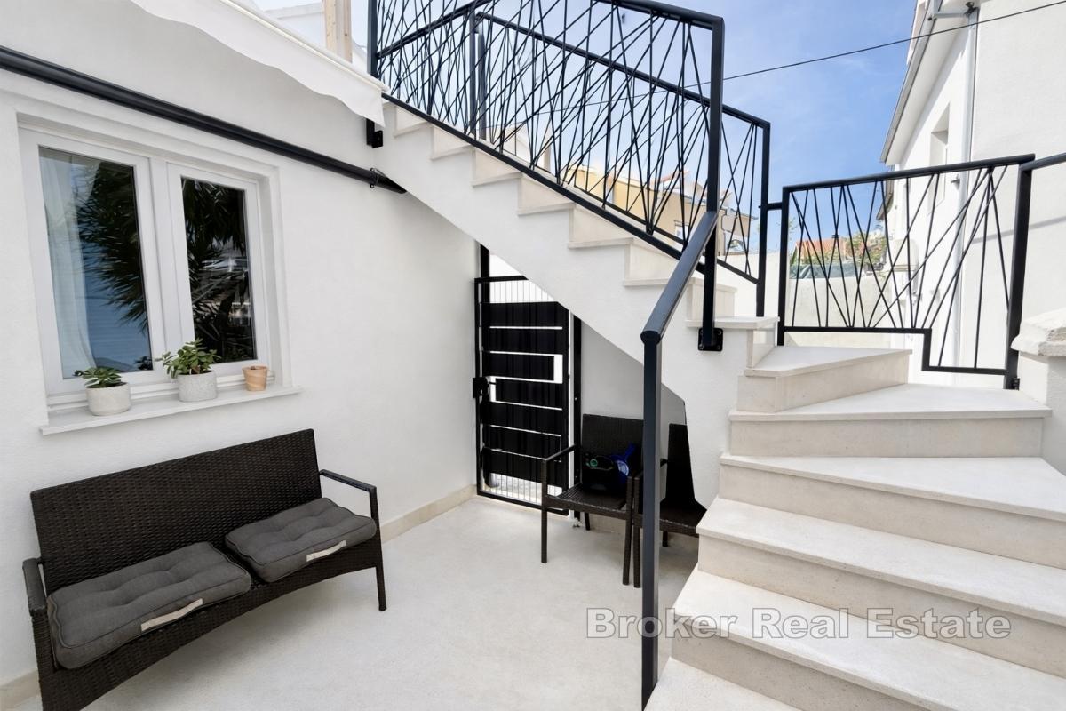 Moderno condominio con 6 unità in posizione privilegiata