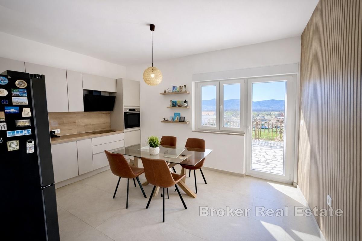 Charmantes Einfamilienhaus mit Garten und zwei separaten Wohnungen