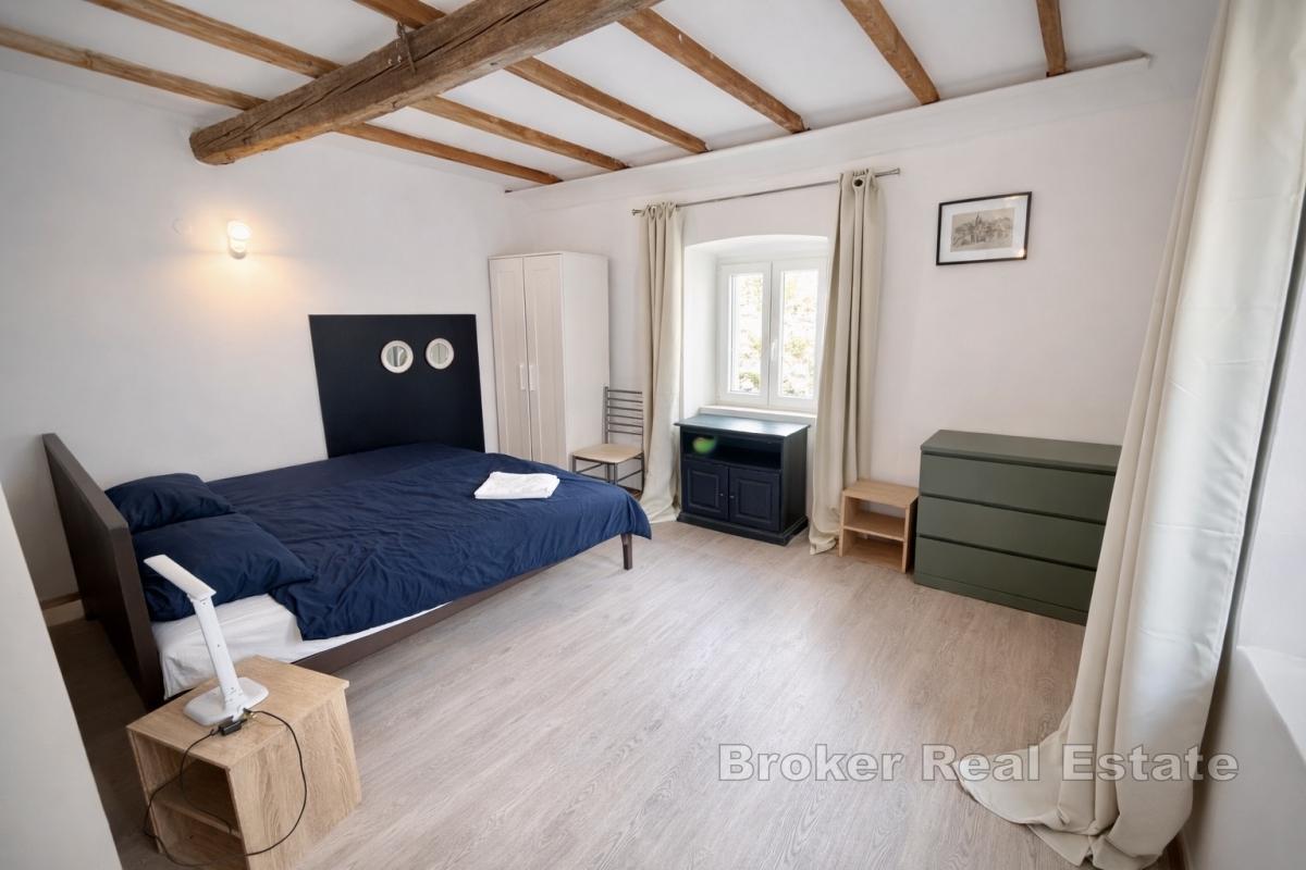 Autentisk steinhus med stort potensial for turistutleie