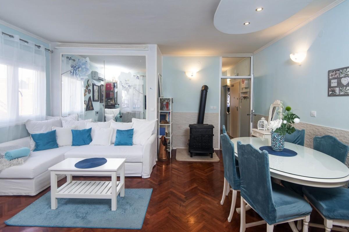 001-2061-11-Bacvice-spacious-three-bedroom-apartment-for-sale