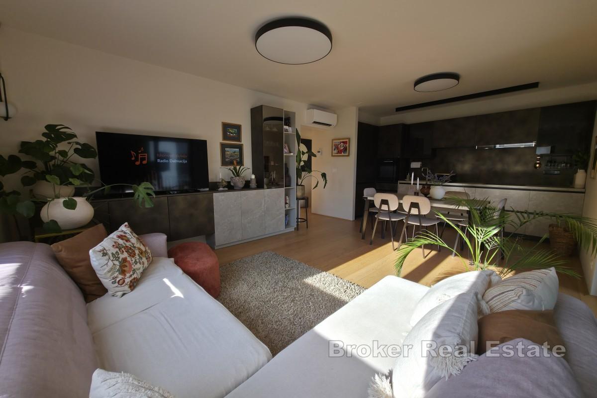 Moderne leilighet med garasje i attraktiv beliggenhet