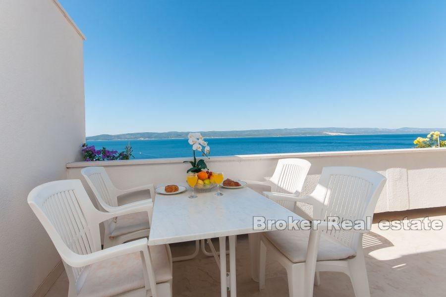 Dvojdům s výhledem na moře