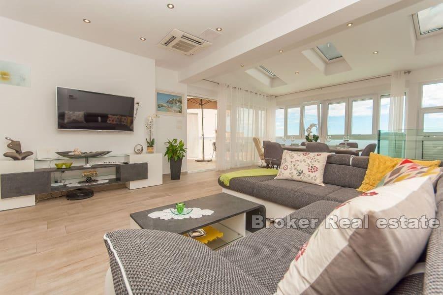 Maison jumelée avec vue mer