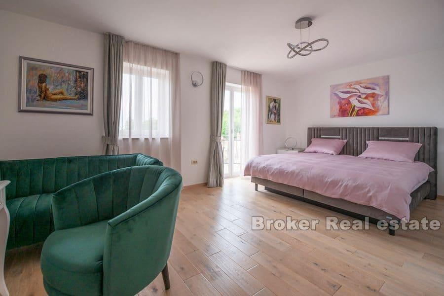 Matulji, luxury family house