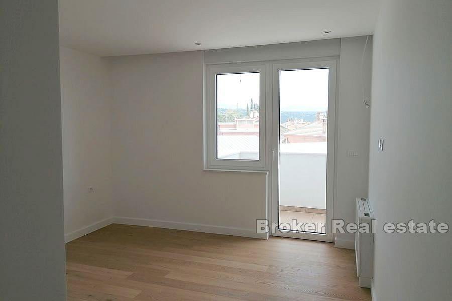Apartment with a sea view
