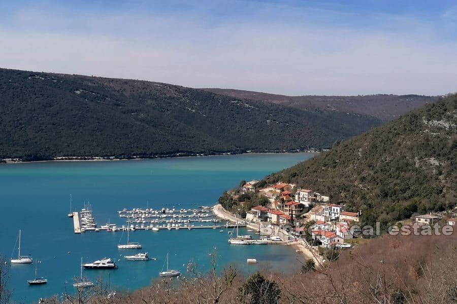 Trget, building plot with sea view