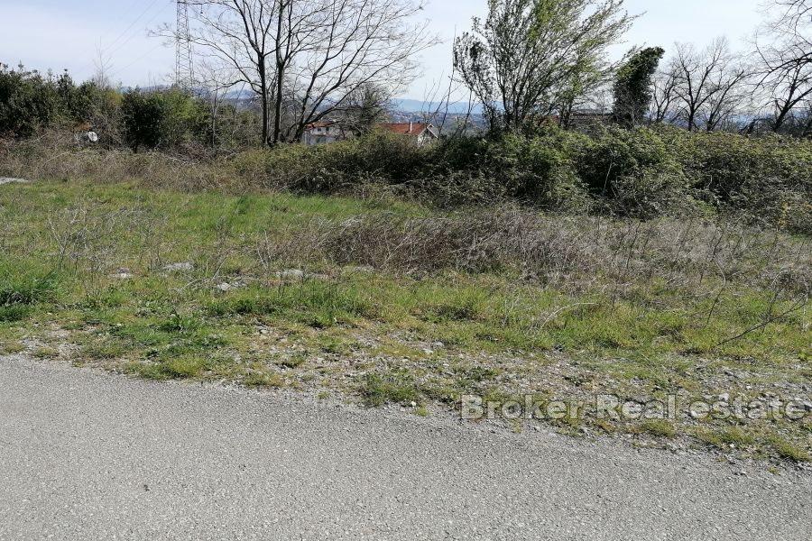 Building land in an excellent location