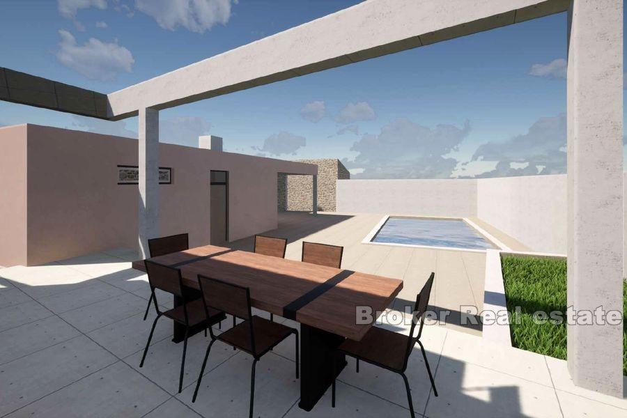 Neu gebautes einstöckiges Haus mit Swimmingpool