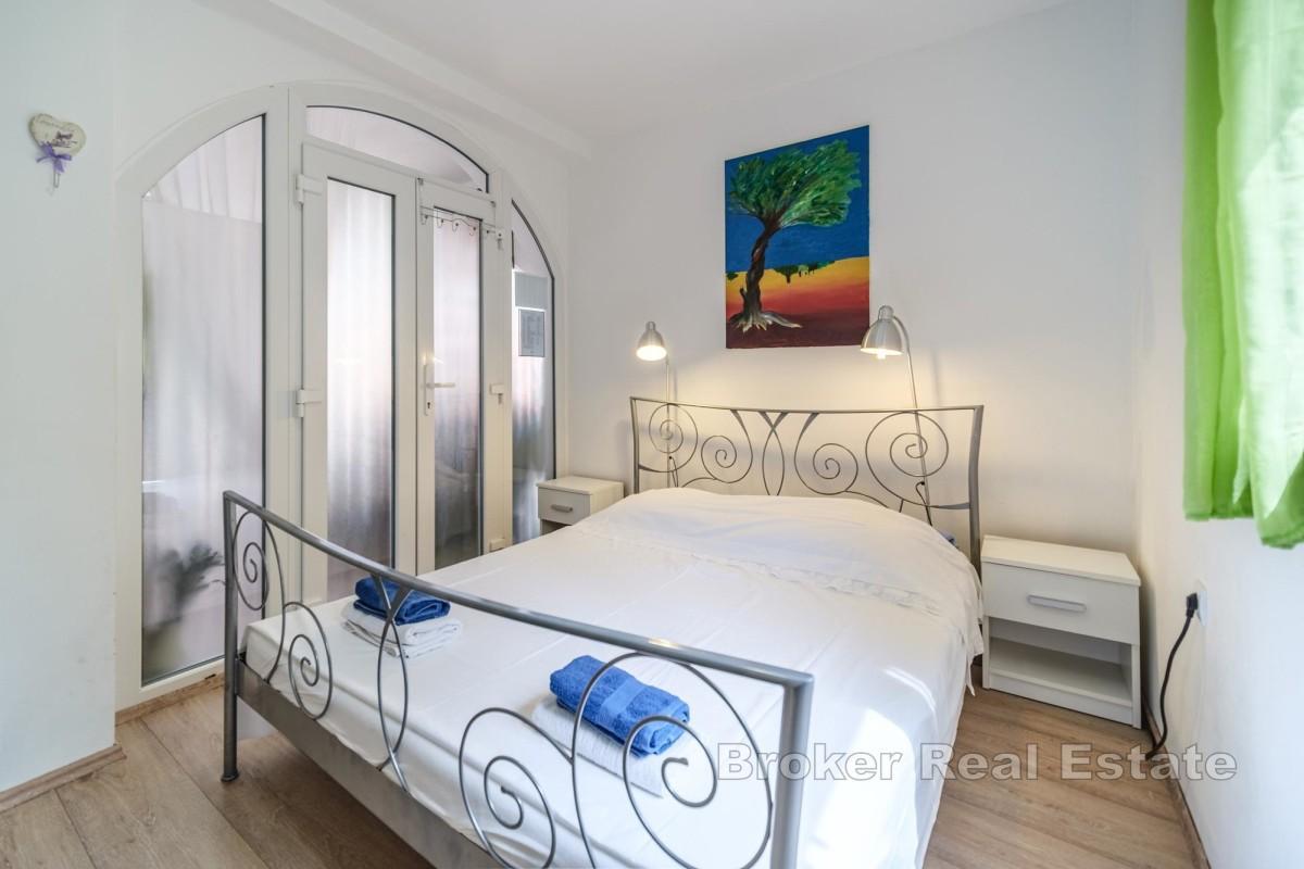 Casa bifamiliare vicino al mare
