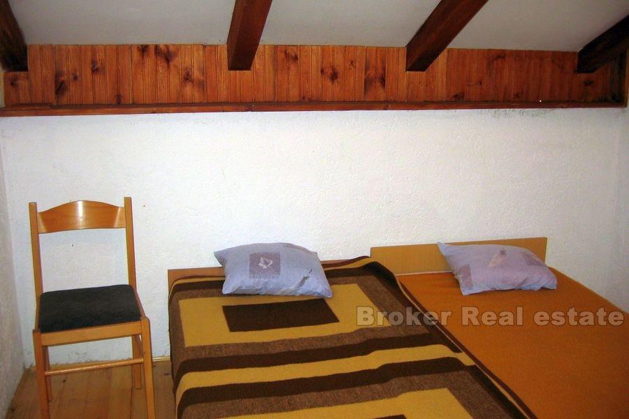 Attraktivt, nybyggt hus, till salu