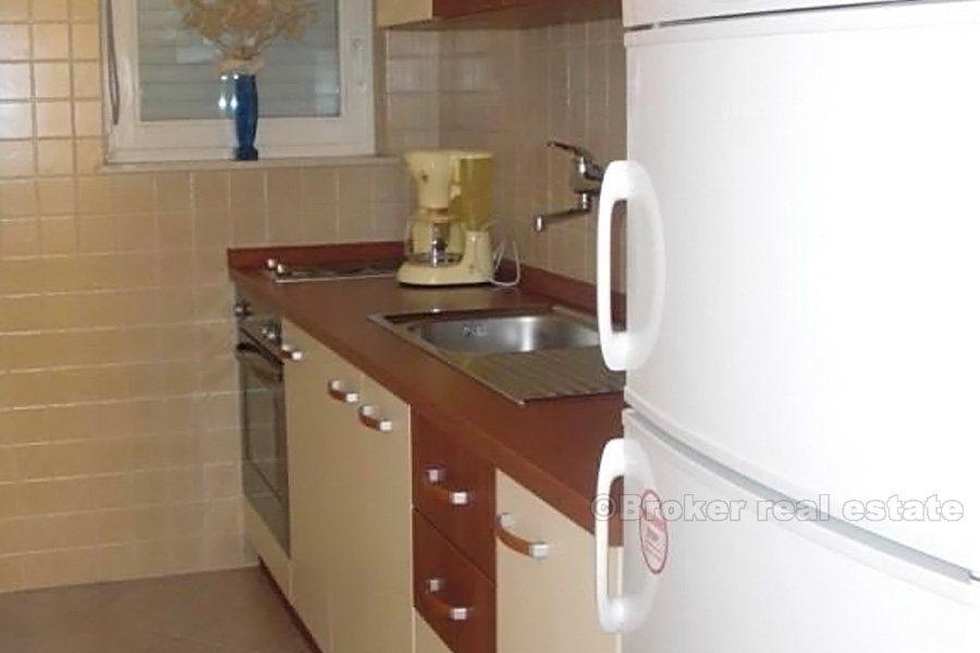 Apartment house with open sea view, for sale