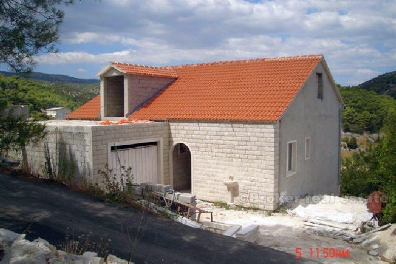 Haus mit der Möglichkeit der Modernisierung, zum Verkauf