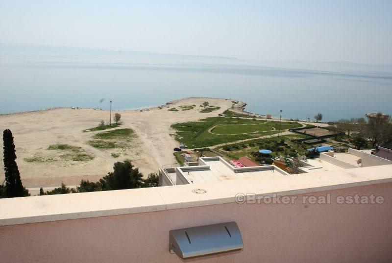 Belle penthouse, zone Znjan, à vendre
