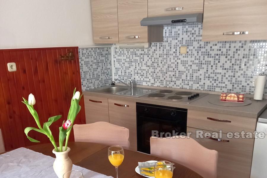 Semi-detached house, for sale