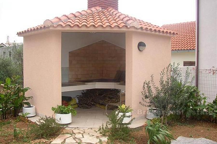 Four-storey apartment house, for sale