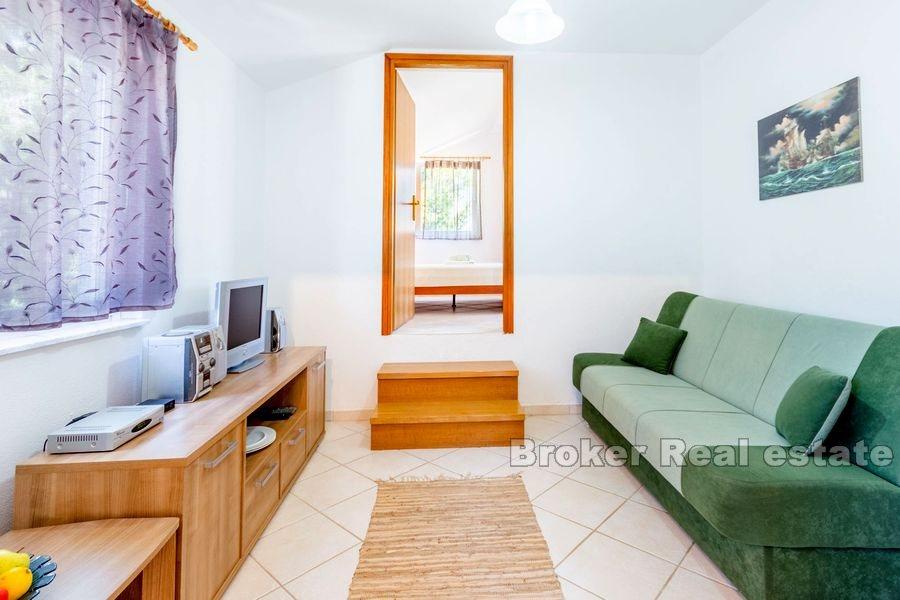 House in a nice bay, overlooking the sea, for sale