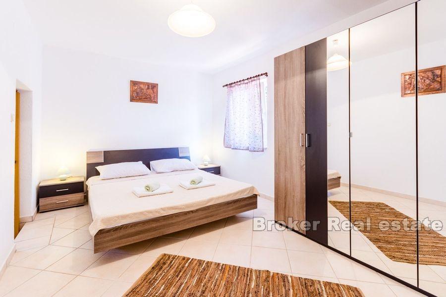 House in a nice bay, overlooking the sea, for sale