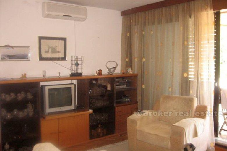 Appartamento con vista sul mare aperto, zona Meje, in vendita