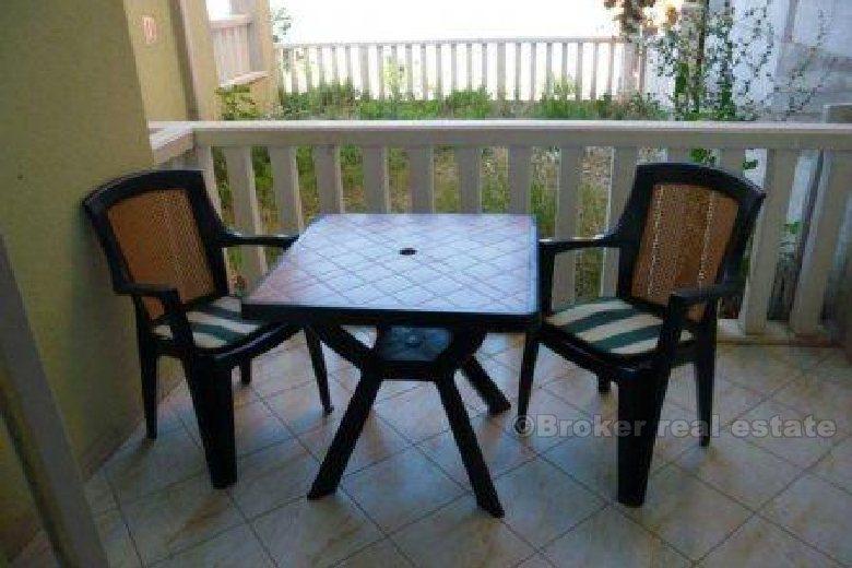 Appartamento duplex con vista sul mare, in vendita