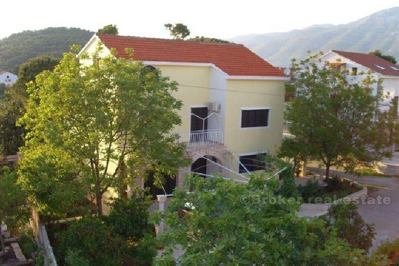 Casa nel centro della città, in vendita