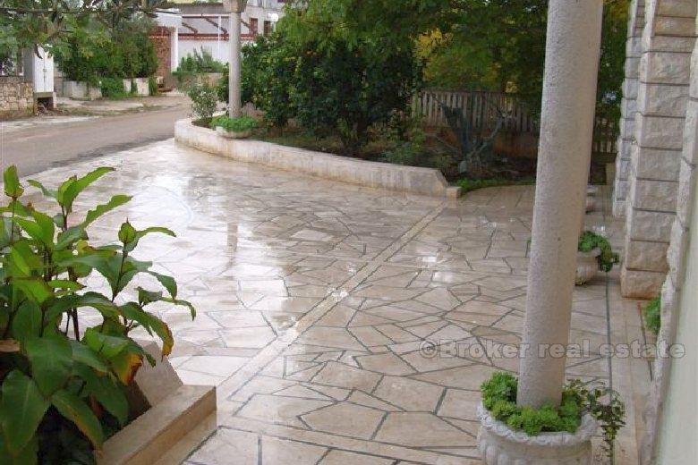 Casa nel centro della città, in vendita