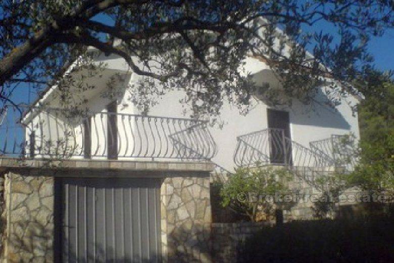 Casa con vista sul mare, in vendita