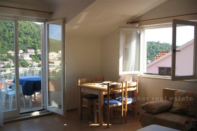 Maison avec vue sur la mer, à vendre