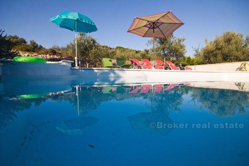 Villa avec vue spectaculaire, à vendre