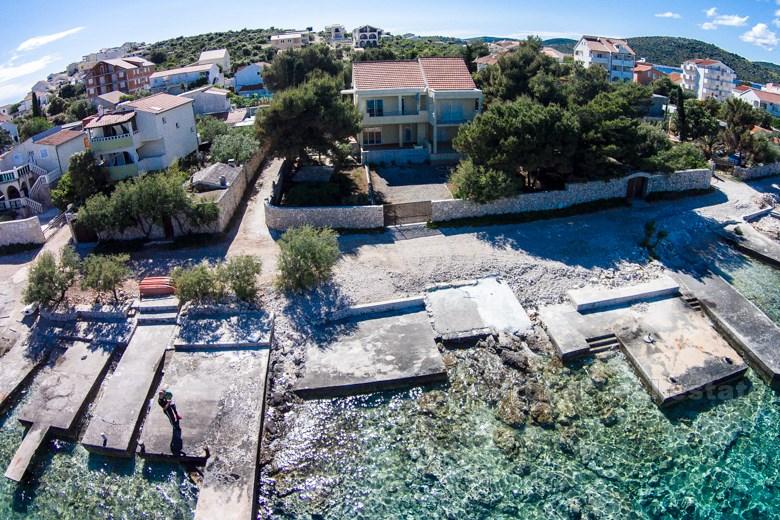 Piękny dom w zabudowie bliźniaczej, na sprzedaż