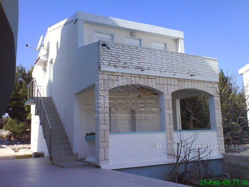 House at the first row to the sea, for sale