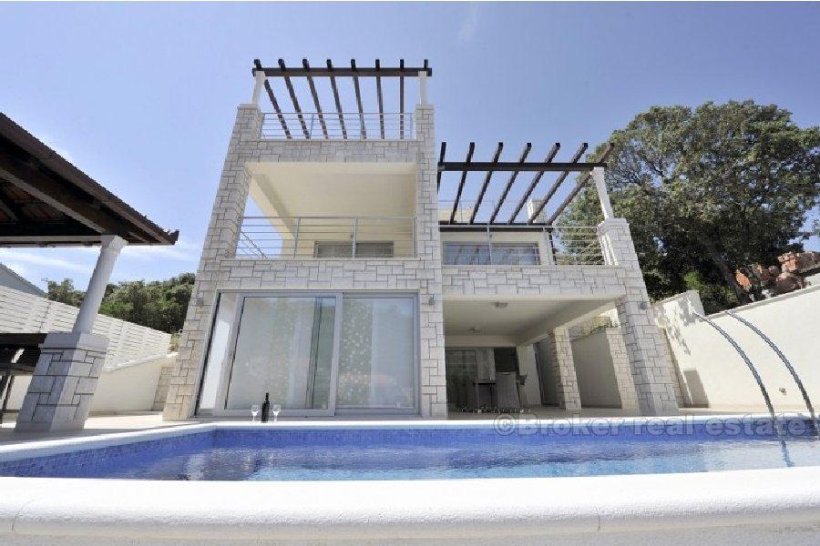 Villa de luxe dans la première rangée de la mer, à vendre