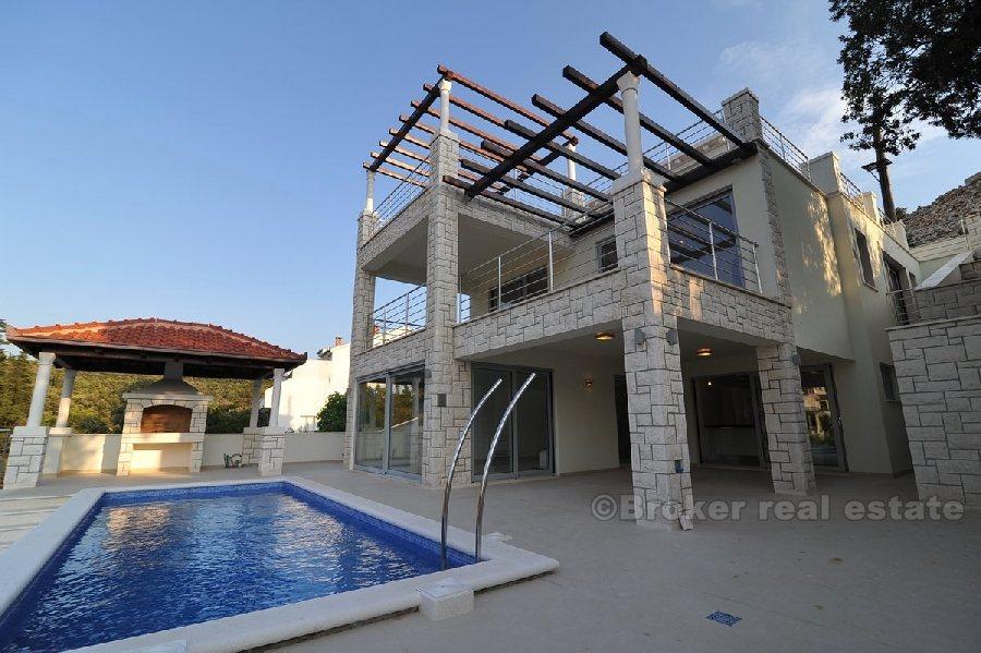 Villa de luxe dans la première rangée de la mer, à vendre