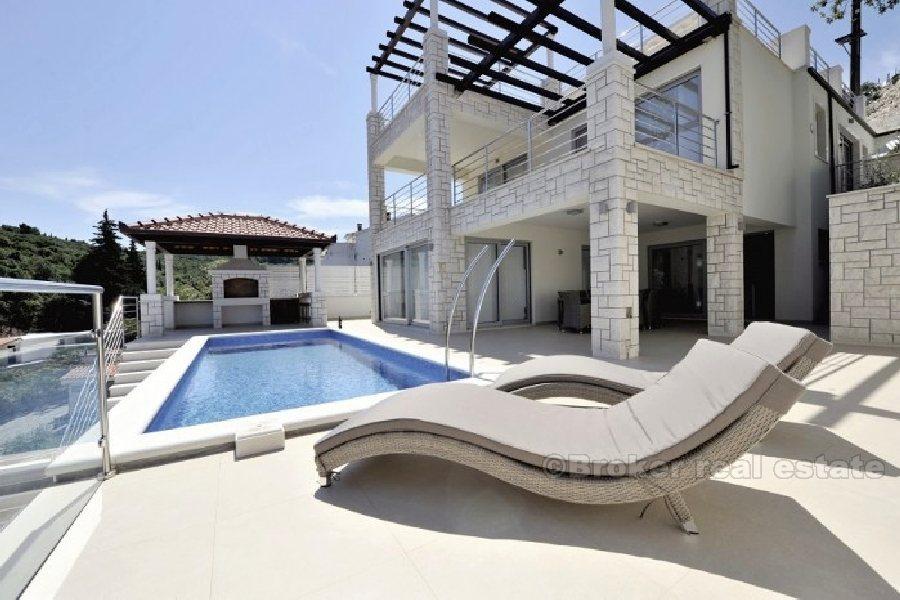 Villa de luxe dans la première rangée de la mer, à vendre