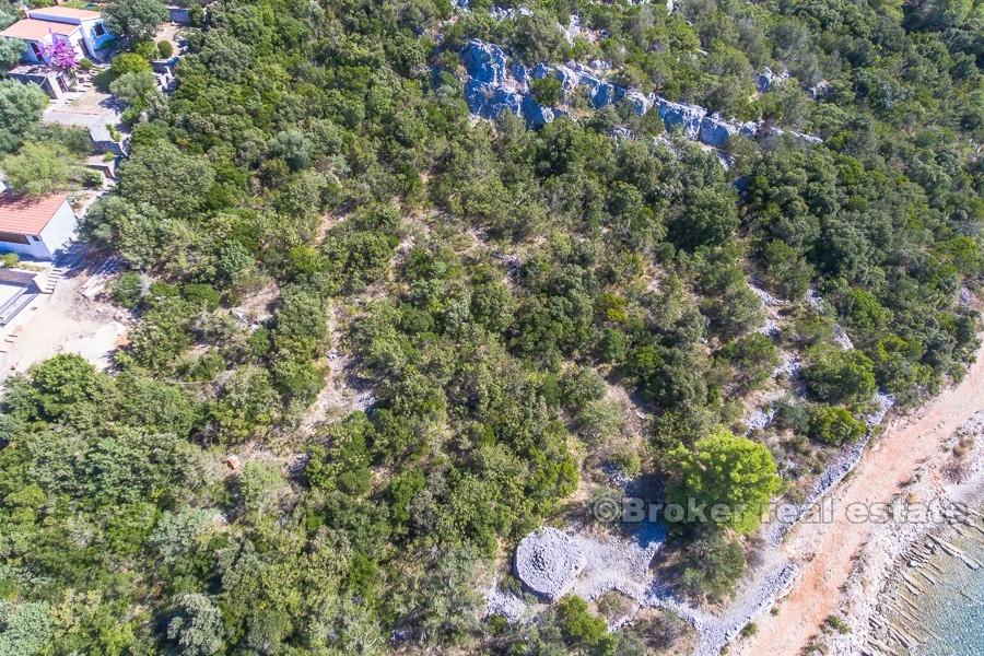 Unique villas on a quiet area, for sale