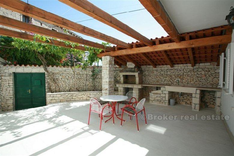 Beautiful villa in the center of town, for sale
